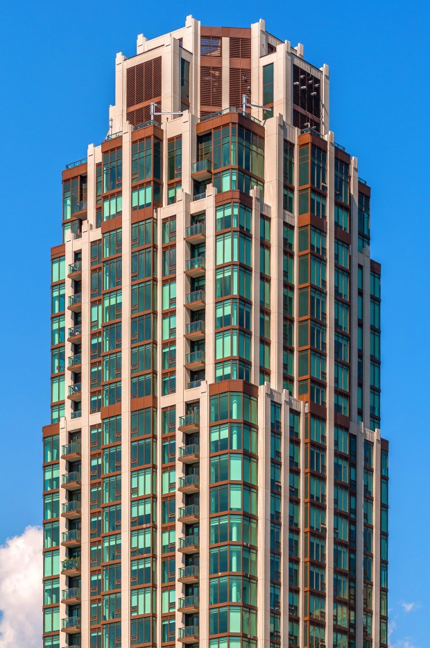 DSC_2124-193HeathviewApartmentsNorthEd