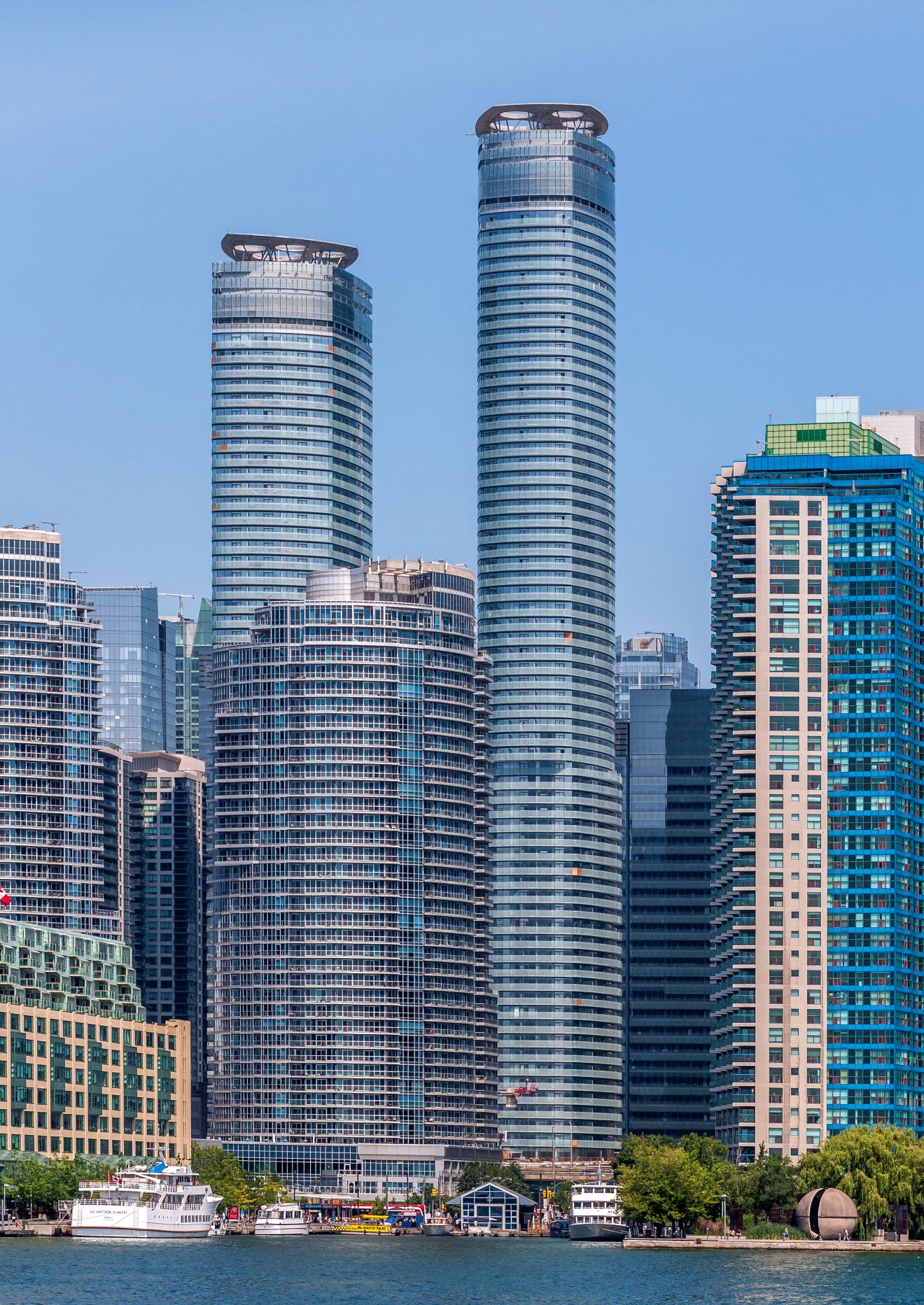 Ice Condos, Toronto | ARCHITECTURAL PHOTOGRAPHY